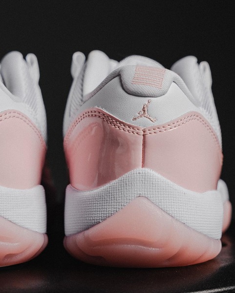 In the Summer of 2024 the Air Jordan 11 Low WMNS Legend Pink makes